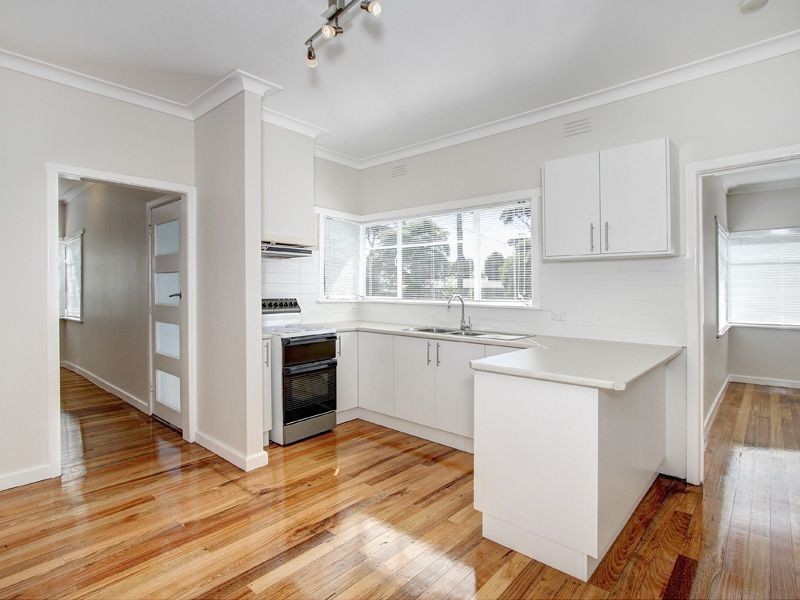 1/24 Hayes Avenue, Rosebud VIC 3939