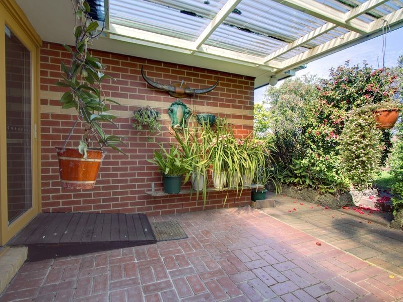 104 Second Ave, Rosebud VIC 3939
