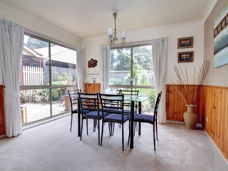 25 Bass Avenue, Rosebud VIC 3939