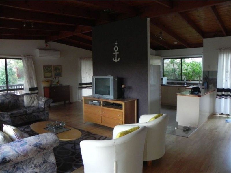 27 Wondaree Street, Rye VIC 3941