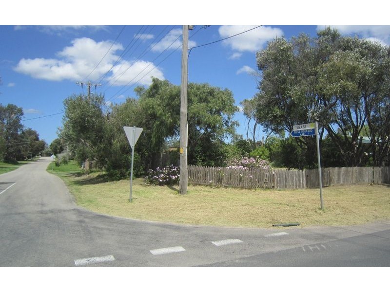 31 Broadway, Rosebud West VIC 3940