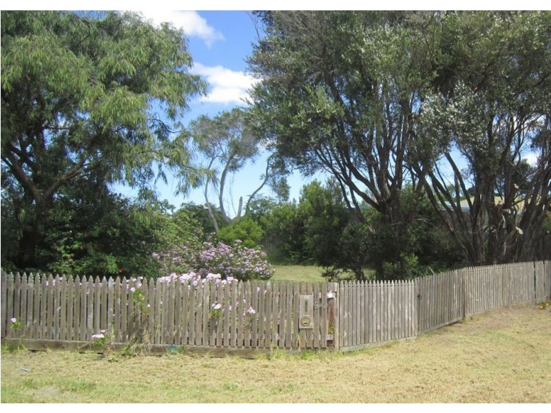 31 Broadway, Rosebud West VIC 3940