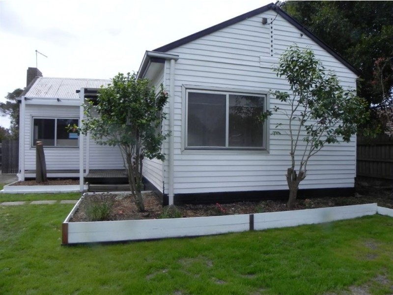42 Rosemore Road, Rosebud VIC 3939