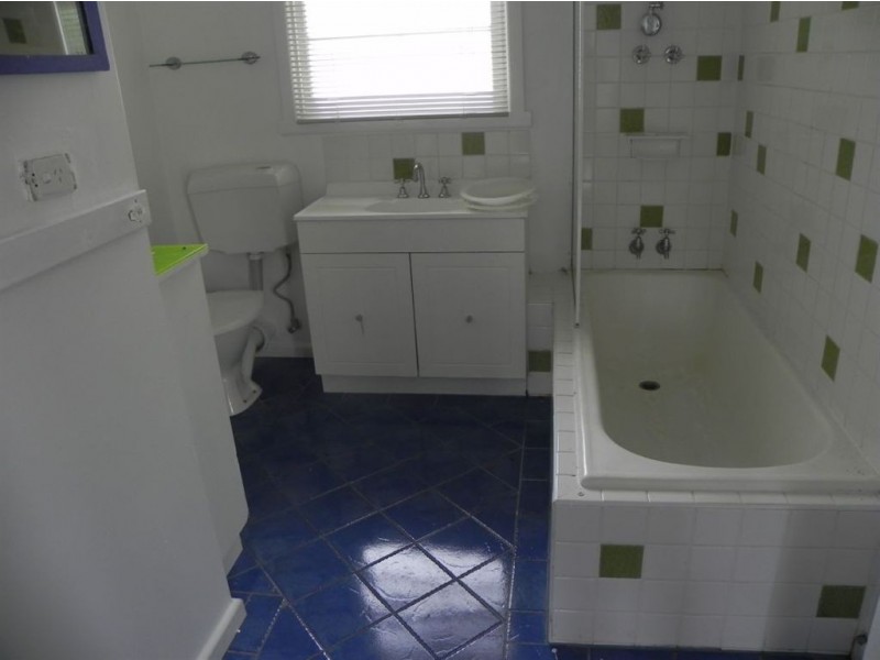 42 Rosemore Road, Rosebud VIC 3939