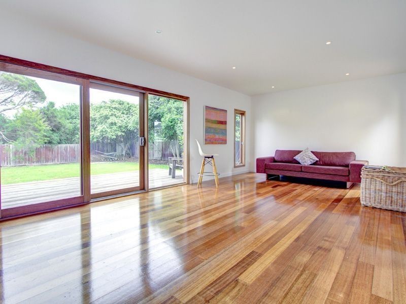 32 Kennington Rd, Rosebud VIC 3939