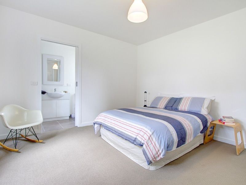 32 Kennington Rd, Rosebud VIC 3939