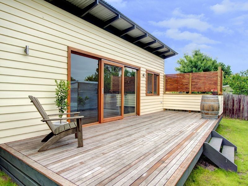 32 Kennington Rd, Rosebud VIC 3939