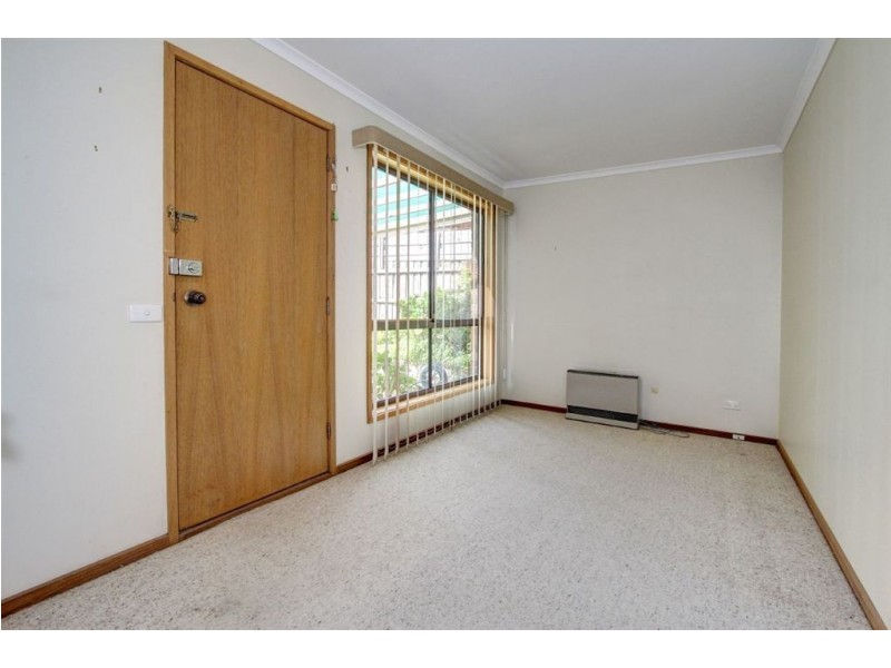 119 Sixth Avenue, Rosebud VIC 3939