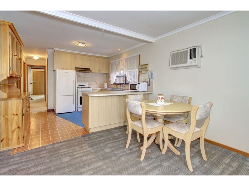 119 Sixth Avenue, Rosebud VIC 3939