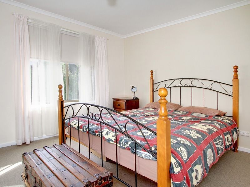 12 Kolinda Crescent, Rosebud West VIC 3940