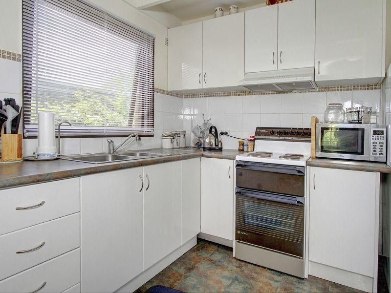 197 Sixth Ave, Rosebud VIC 3939