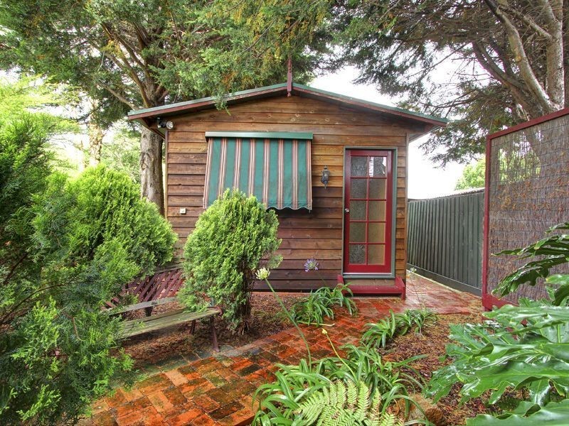 4 Clovelly Avenue, Rosebud VIC 3939