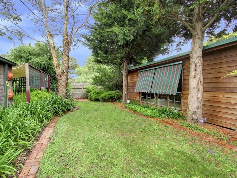 4 Clovelly Avenue, Rosebud VIC 3939