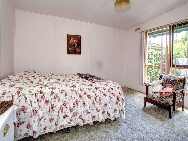 125 Eighth Avenue, Rosebud VIC 3939