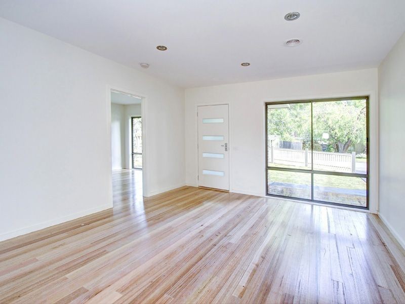 27 Cain Street, Rosebud West VIC 3940