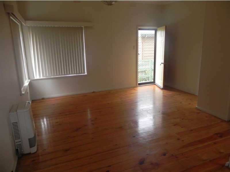 91 Seventh Avenue, Rosebud VIC 3939