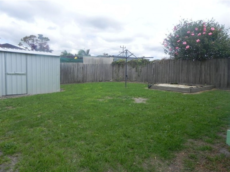 91 Seventh Avenue, Rosebud VIC 3939