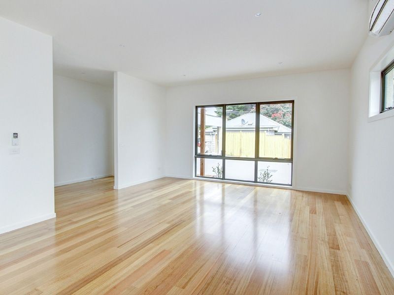 2/9 Potton Avenue, Rosebud VIC 3939