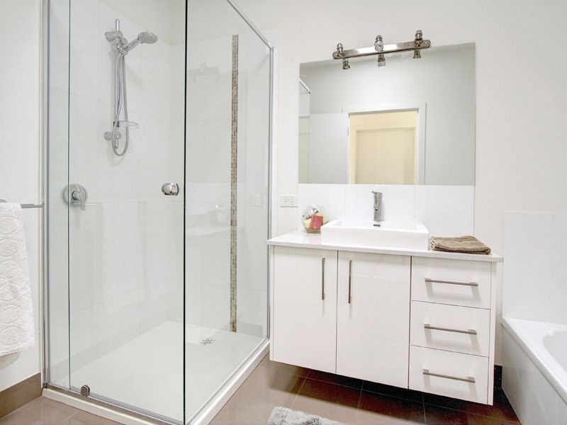 2/9 Potton Avenue, Rosebud VIC 3939