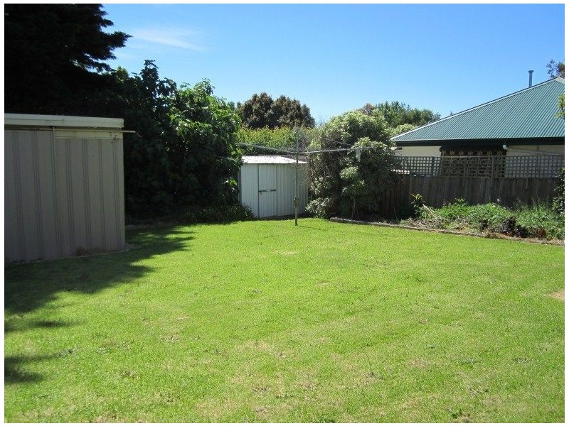 68 Foam Street, Rosebud VIC 3939