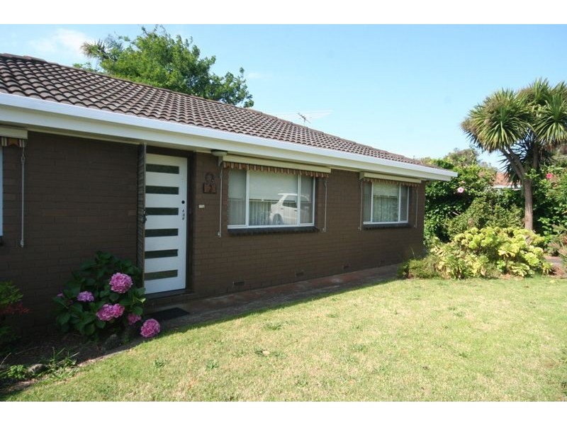 2/58 Warranilla Avenue, Rosebud VIC 3939