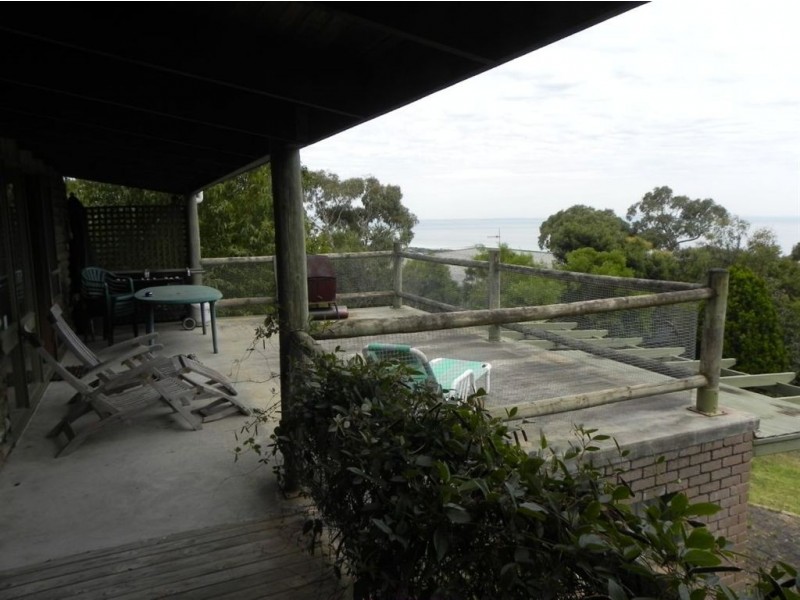 1 Somers Avenue (Ent off Cook St), Mccrae VIC 3938