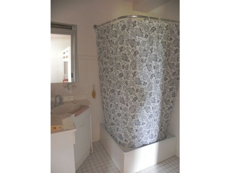 1 Somers Avenue (Ent off Cook St), Mccrae VIC 3938