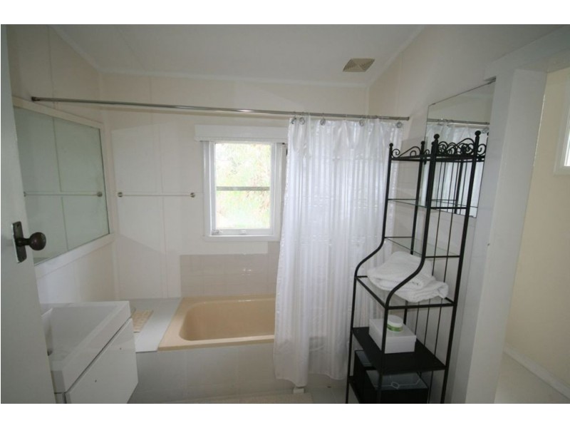 9 Grant Street, Dromana VIC 3936