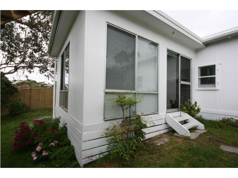 9 Grant Street, Dromana VIC 3936