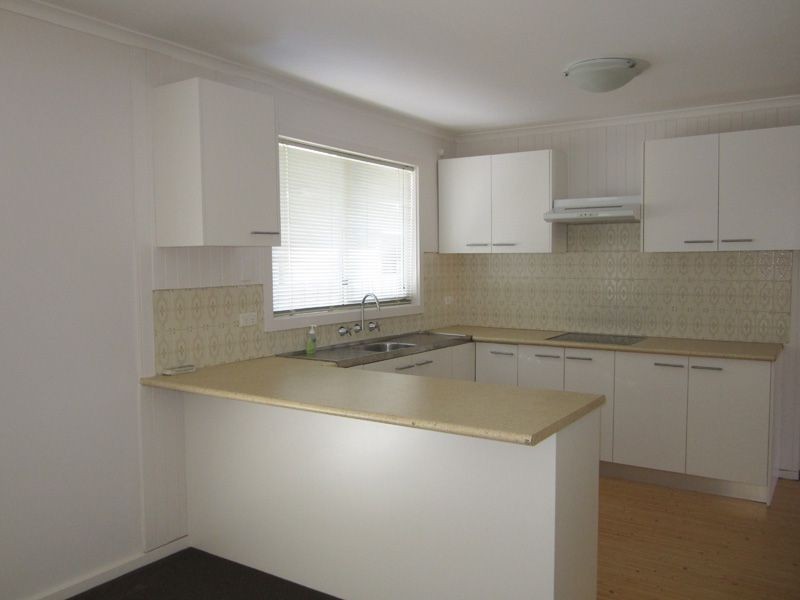 2 Nixon Street, Rosebud VIC 3939