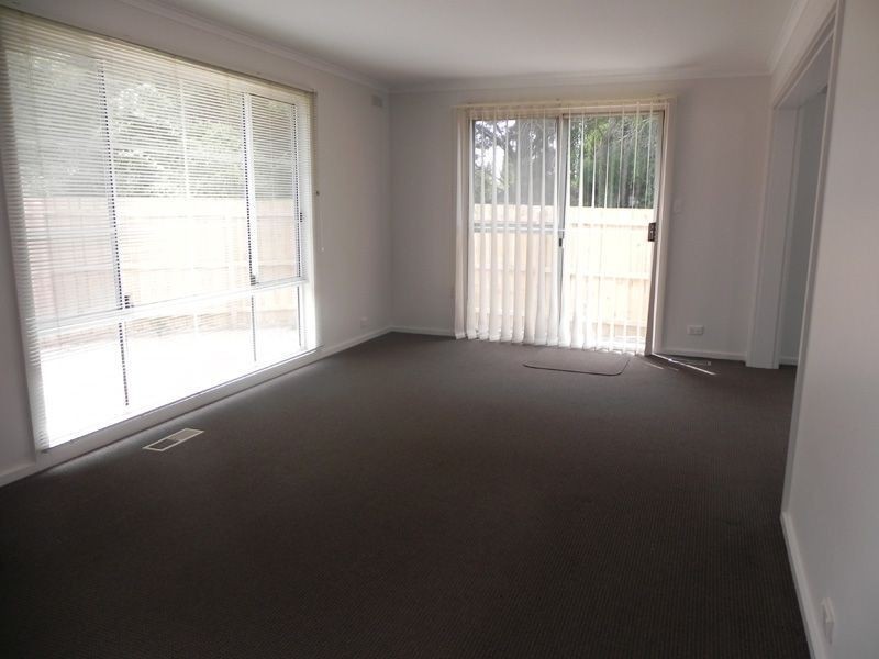 2 Nixon Street, Rosebud VIC 3939