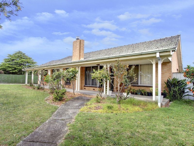1 The Drive, Rosebud VIC 3939