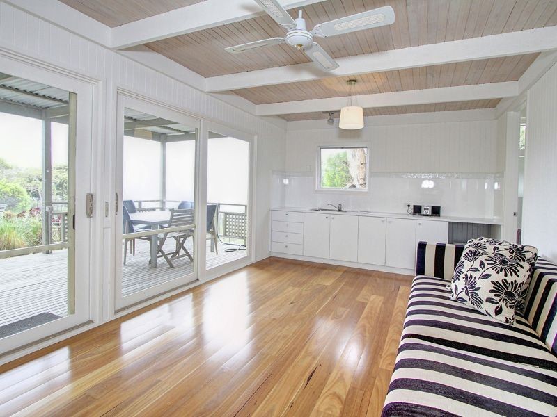 2 Scenic Place, Arthurs Seat VIC 3936