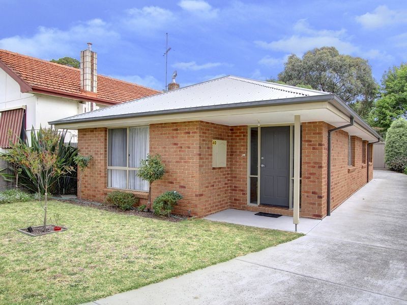 40 Second Ave, Rosebud VIC 3939