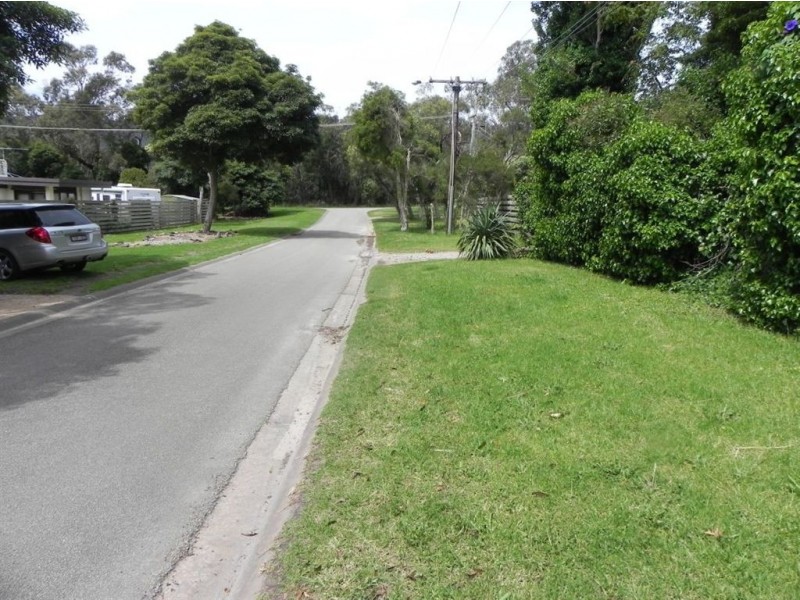 2 Nixon Street, Rosebud VIC 3939