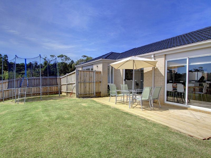 24 Peninsula Sands Boulevard, Rosebud VIC 3939