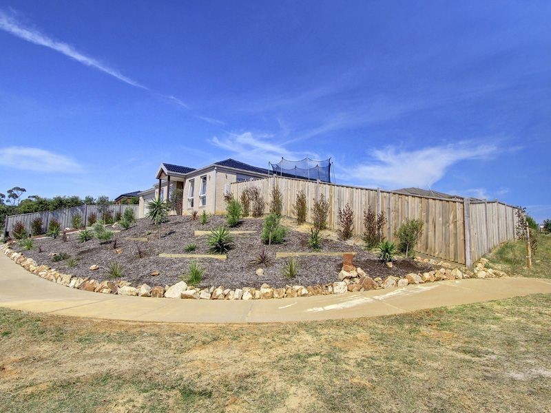 24 Peninsula Sands Boulevard, Rosebud VIC 3939