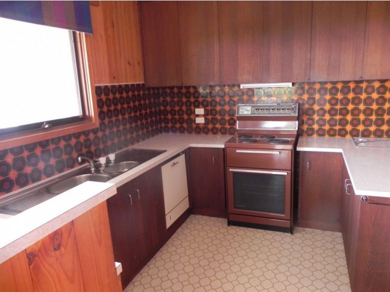 26 Somers Avenue, Mccrae VIC 3938