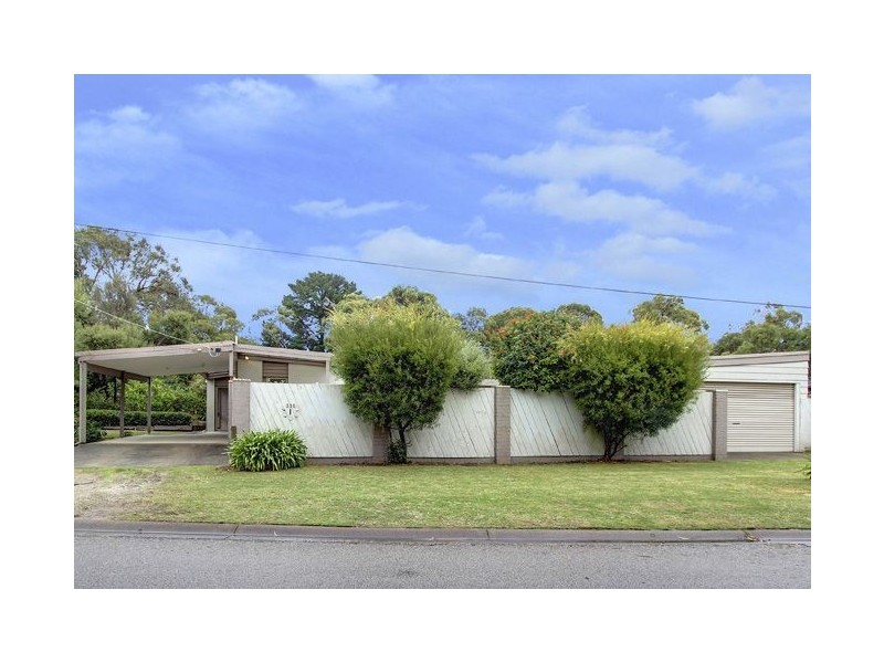 330 Bayview Road, Rosebud VIC 3939