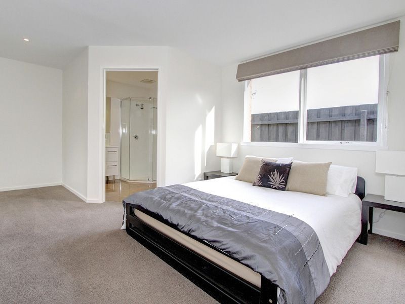 50 Potton Avenue, Rosebud VIC 3939