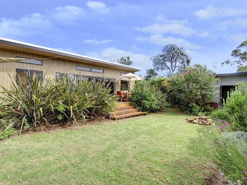 4 Florence Avenue, Rosebud West VIC 3940