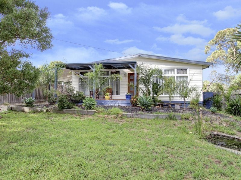 15 Cass Street, Rosebud VIC 3939