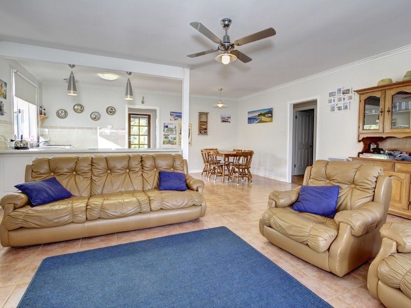 15 Cass Street, Rosebud VIC 3939