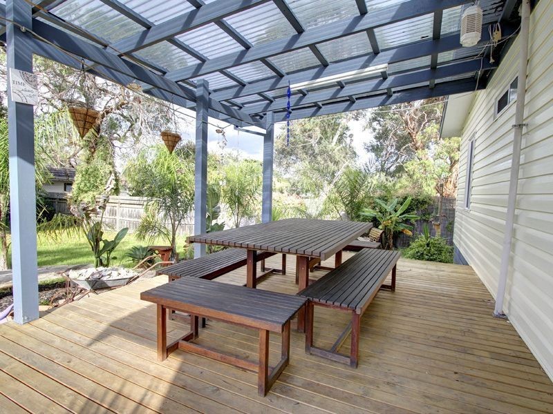 15 Cass Street, Rosebud VIC 3939