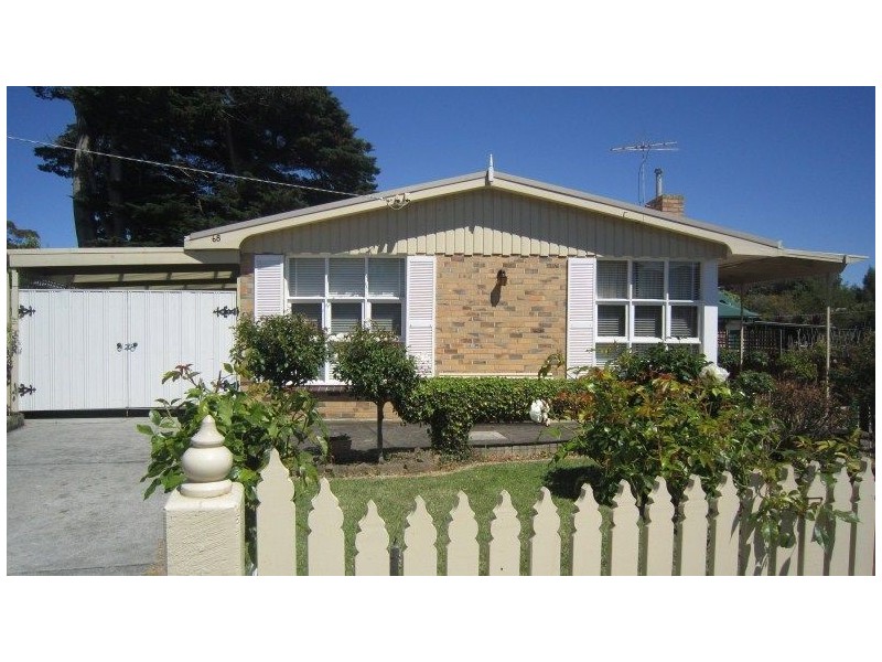 68 Foam Street, Rosebud VIC 3939