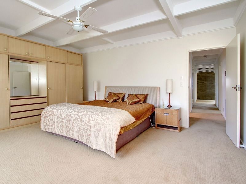 12 Carrington Drive, Rosebud VIC 3939