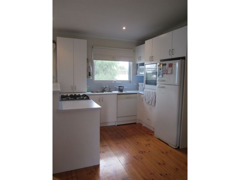 8 Pengana Street, Rosebud VIC 3939