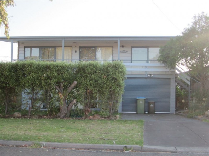 8 Pengana Street, Rosebud VIC 3939