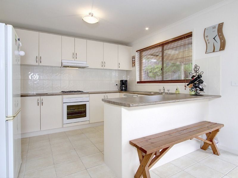 40 Second Avenue, Rosebud VIC 3939