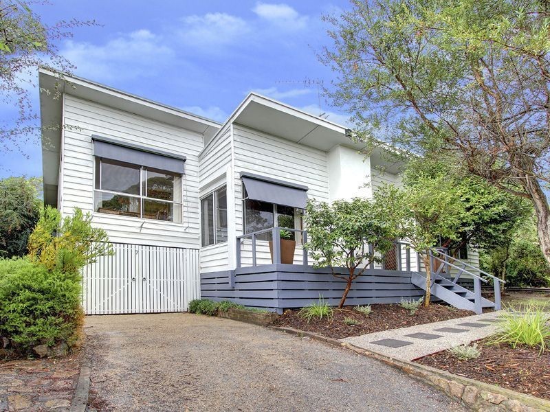 7 Riley Street, Mccrae VIC 3938